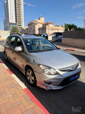 יונדאי i30