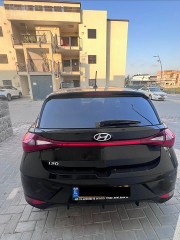יונדאי i20