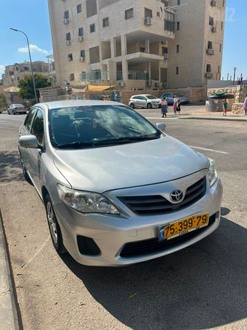 מודעת רכב טויוטה קורולה