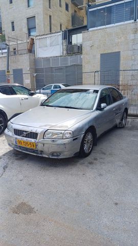 וולוו S80