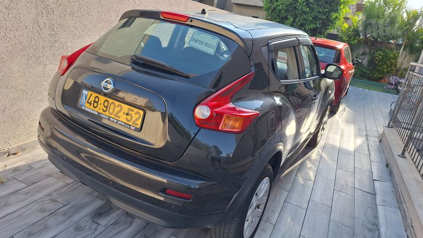 ניסאן ג'וק