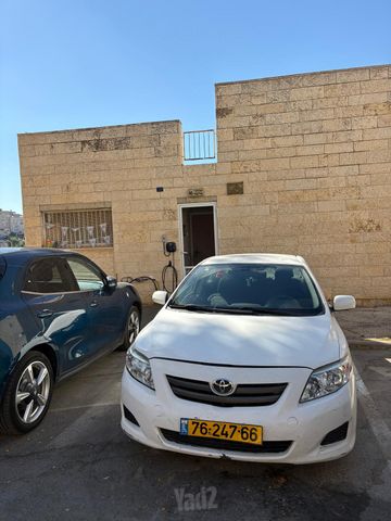 טויוטה קורולה