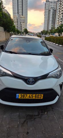 טויוטה C-HR