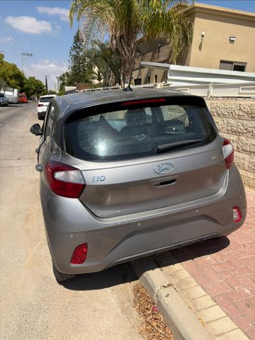 יונדאי i10