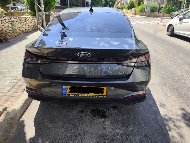 יונדאי אלנטרה