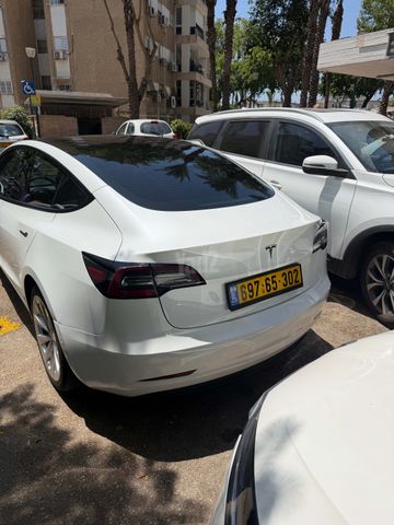 טסלה מודל 3
