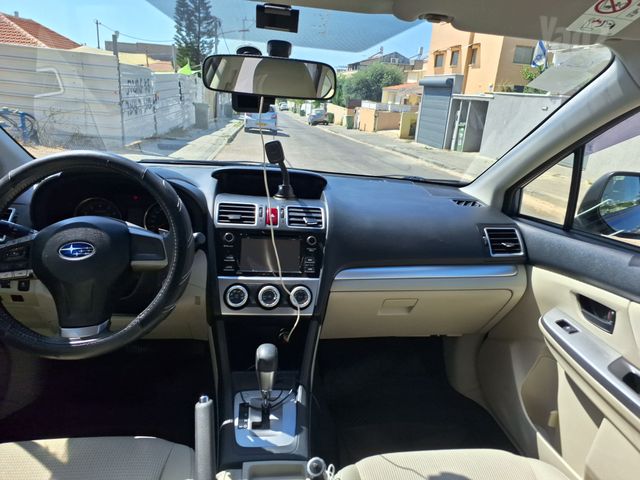 סובארו XV
