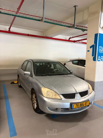 מודעת רכב מיצובישי לנסר
