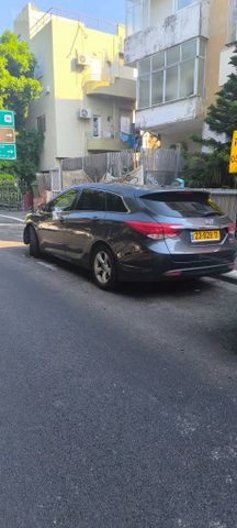 יונדאי i40