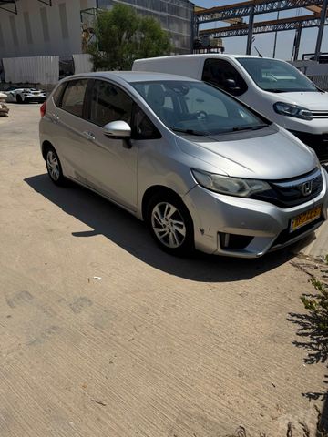 מודעת רכב הונדה ג'אז