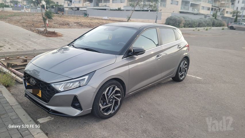 יונדאי i20