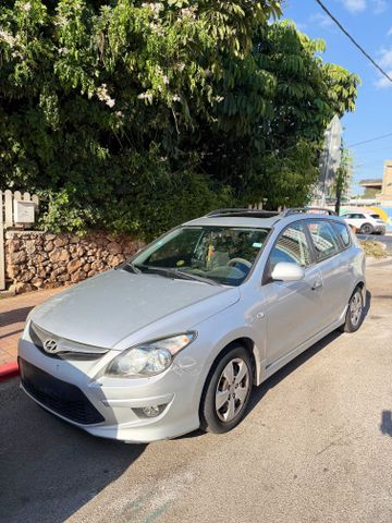 יונדאי i30