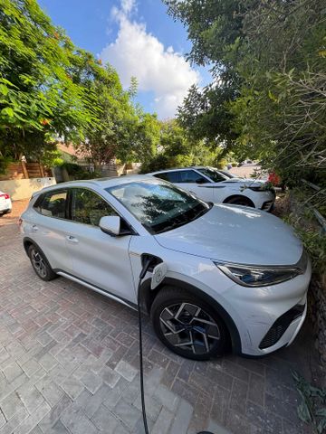בי.ווי.די אטו 3