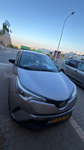 טויוטה C-HR