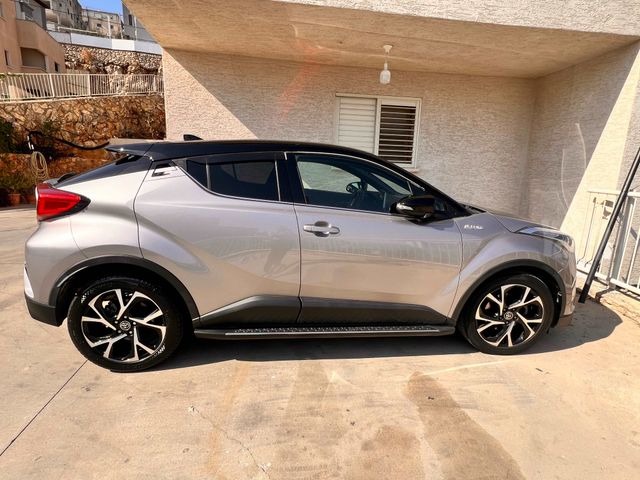 טויוטה C-HR