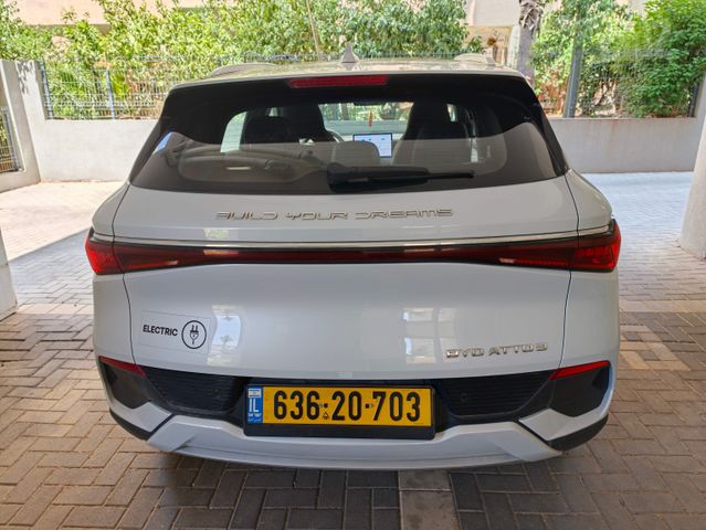 בי.ווי.די אטו 3