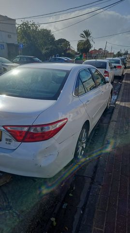 טויוטה קאמרי
