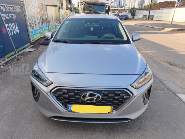 מודעת רכב יונדאי איוניק
