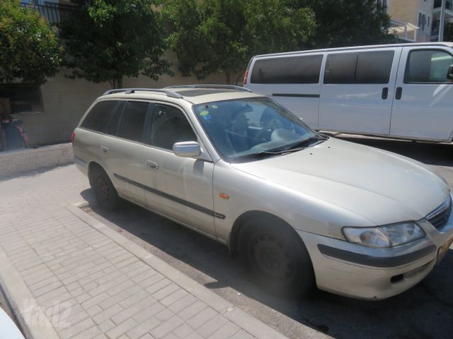 מודעת רכב מאזדה 626