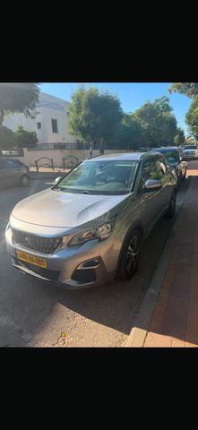 פיג'ו 3008