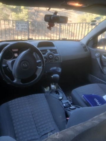 רנו מגאן