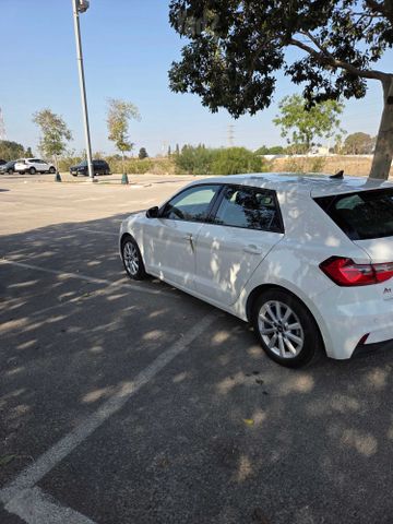 אאודי A1