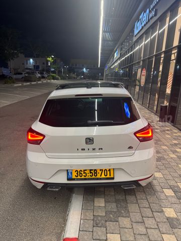 סיאט איביזה