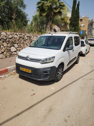 מודעת רכב סיטרואן ברלינגו 
