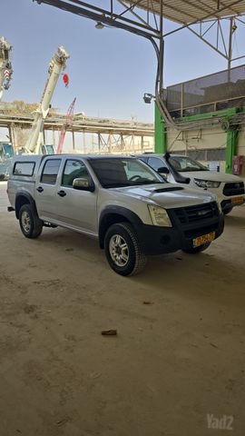 מודעת רכב איסוזו די-מקס