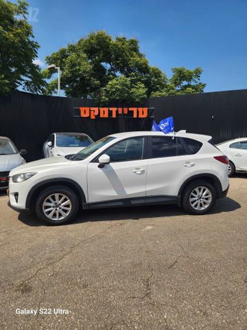 מודעת רכב מאזדה CX-5