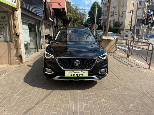 מודעת רכב אם ג'י EHS PHEV 2