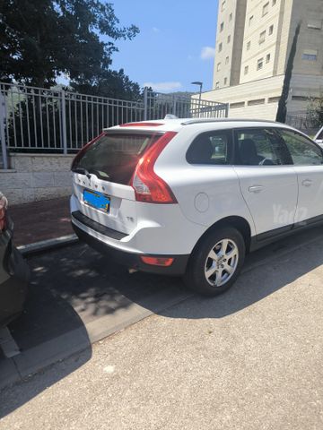וולוו XC60