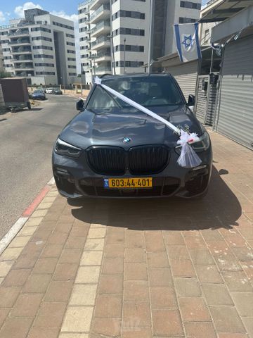 ב מ וו X5