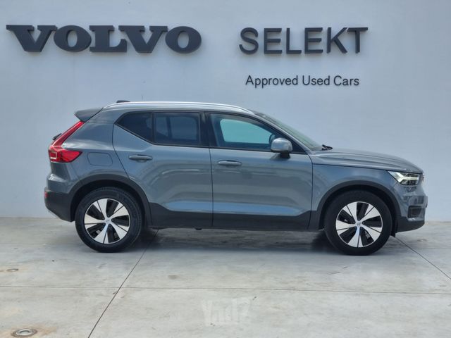 וולוו XC40