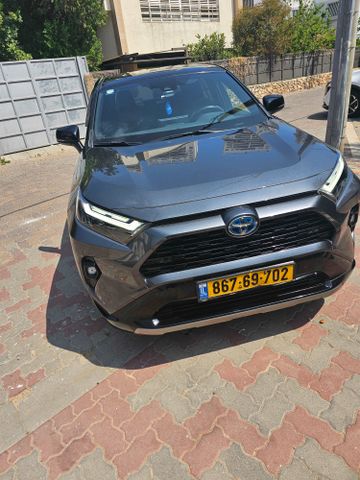 טויוטה RAV4