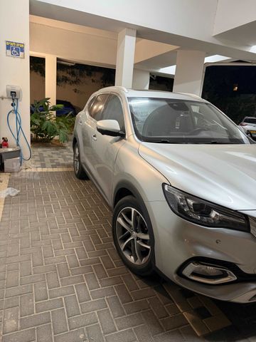 אם ג'י EHS PHEV