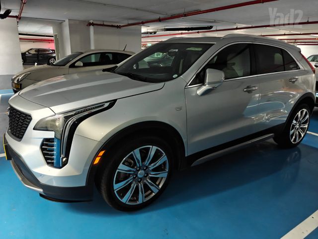 מודעת רכב קאדילק XT4