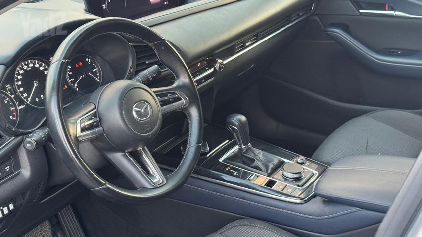 מאזדה CX-30