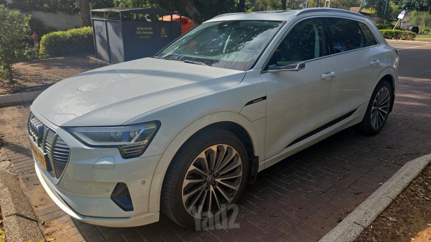 אאודי E-tron