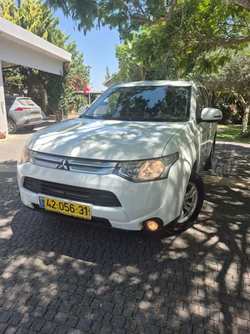 מודעת רכב מיצובישי אאוטלנדר
