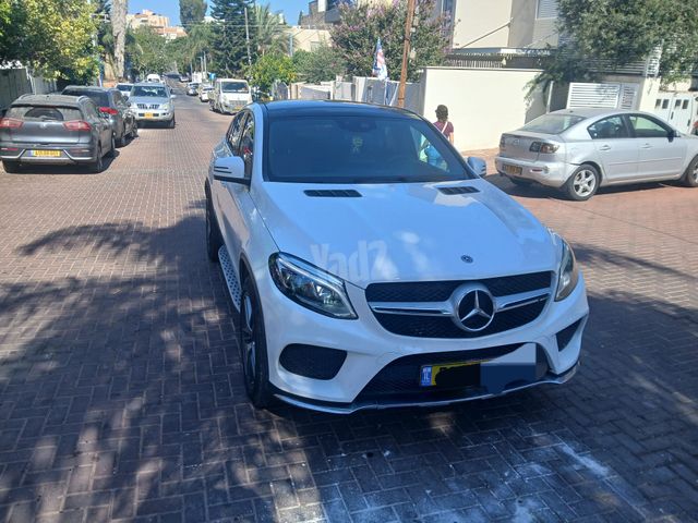 מודעת רכב מרצדס-בנץ GLE Coupe