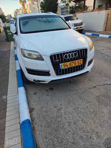 מודעת רכב אאודי Q7