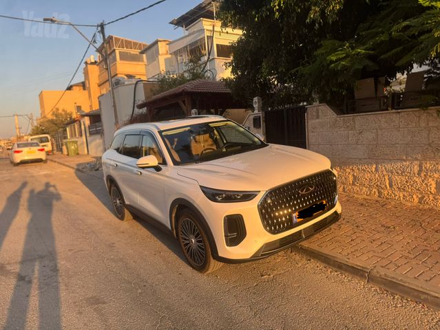 צ׳רי טיגו 9