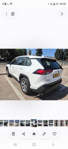 טויוטה RAV4