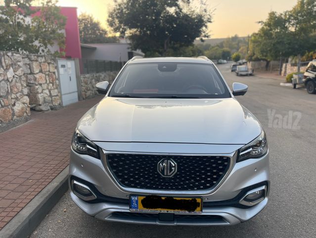 מודעת רכב אם ג'י EHS PHEV