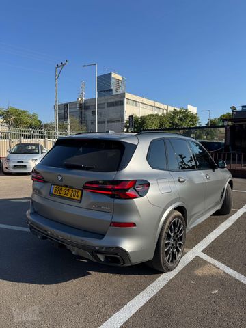 ב מ וו X5