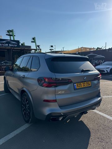 ב מ וו X5