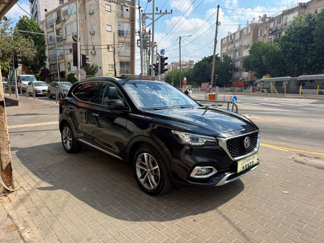 אם ג'י EHS PHEV