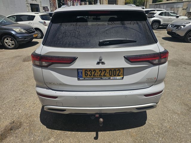 מודעת רכב מיצובישי אאוטלנדר