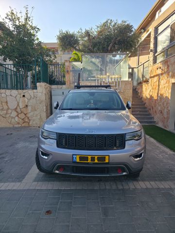 ג'יפ גרנד צ'ירוקי